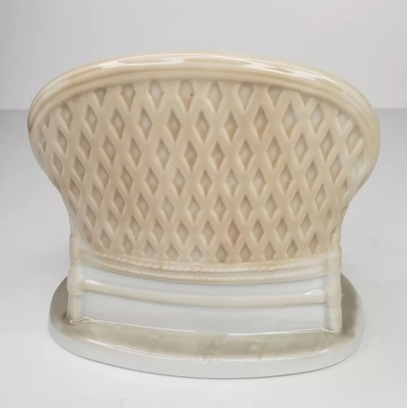 George Good 3 Kittens Playing On the Couch & In the Basket Tan-Blue Porcelain - Picture 3 of 12